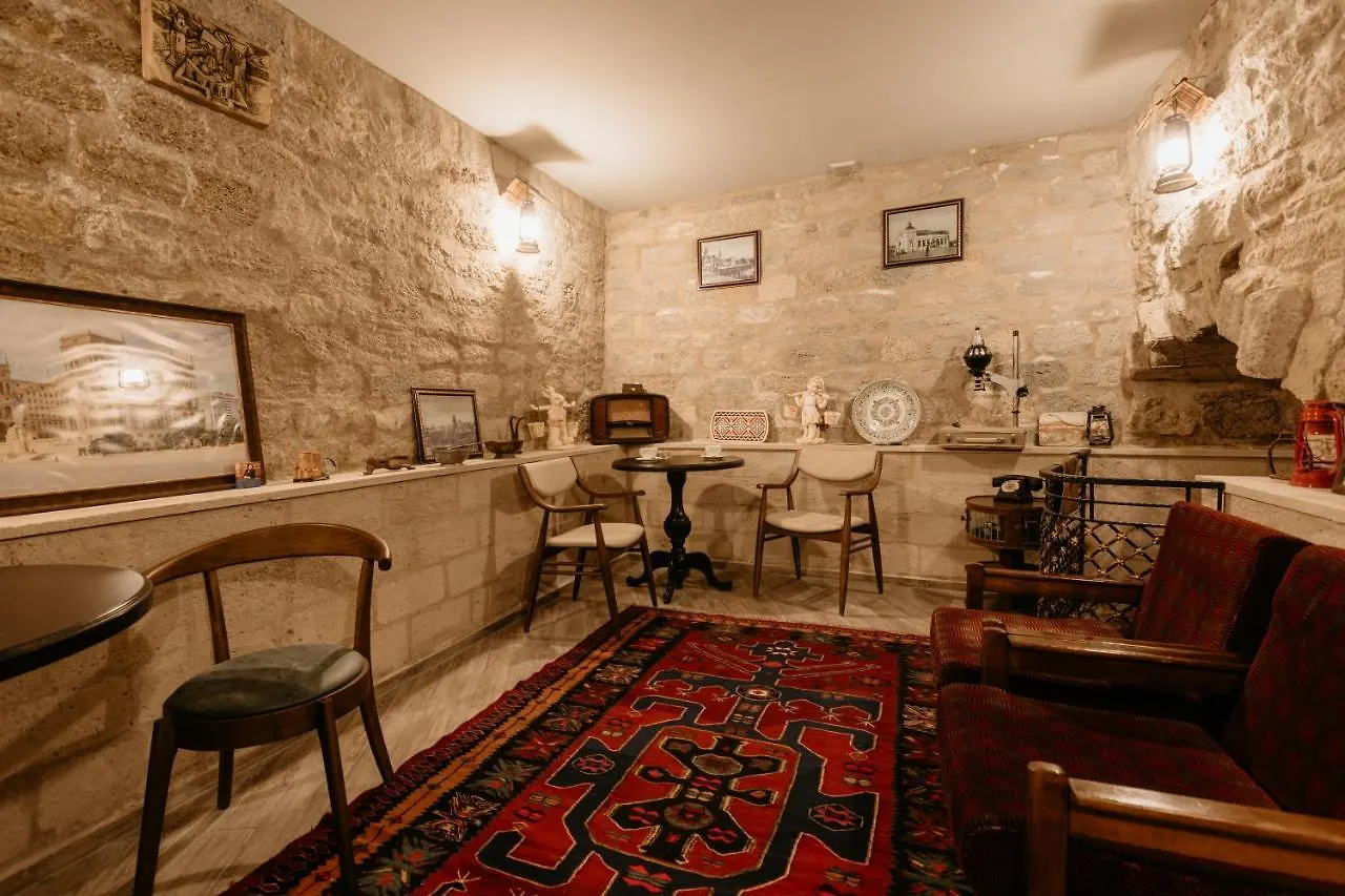 Sazeli Old Baku Hotel