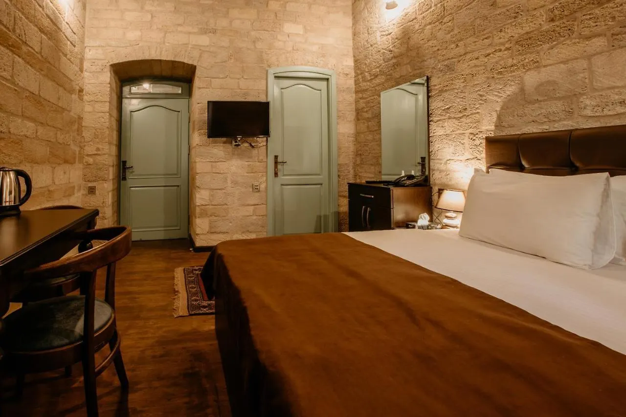 Sazeli Old Baku Hotel