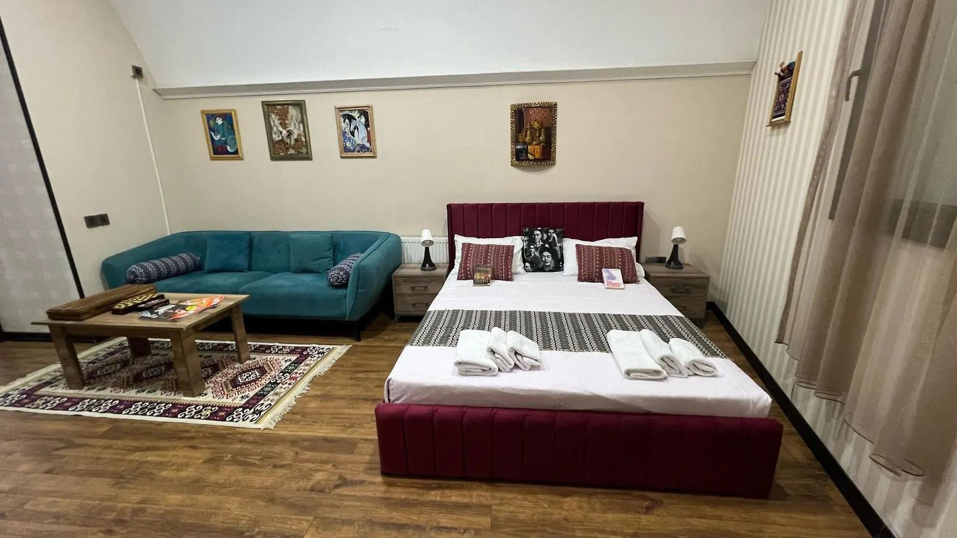 Sazeli Old Baku Hotel