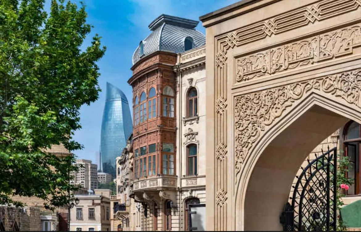 Sazeli Old Baku Hotel